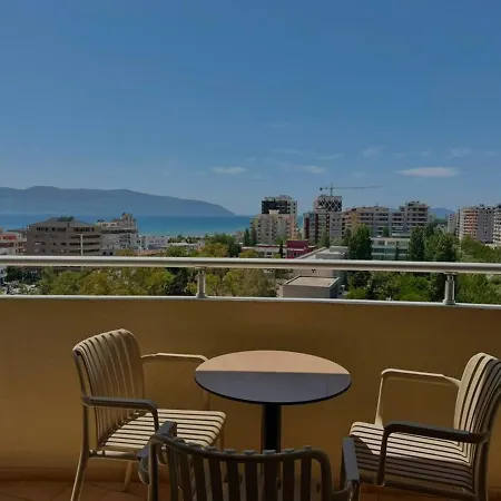 Panoramic Sea View, Free Private Parking! 6guest