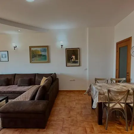 Panoramic Sea View, Free Private Parking! 6guest Apartment *